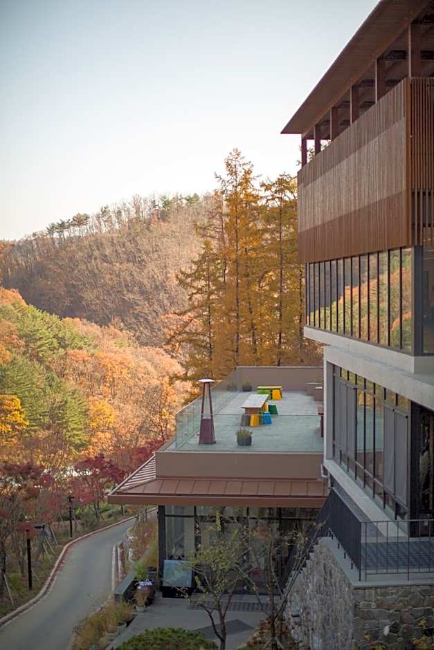 Healience Village