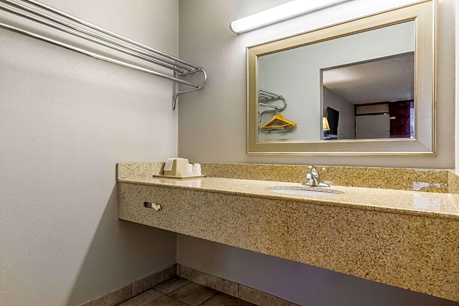 Econo Lodge Seymour