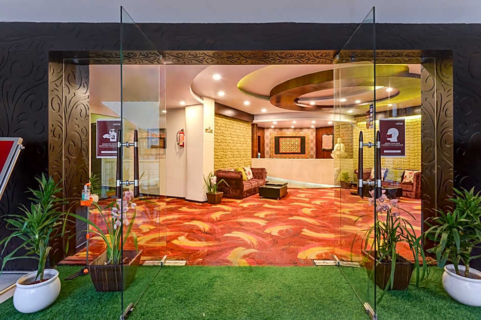 Summit Montana Suites & Spa at Mall