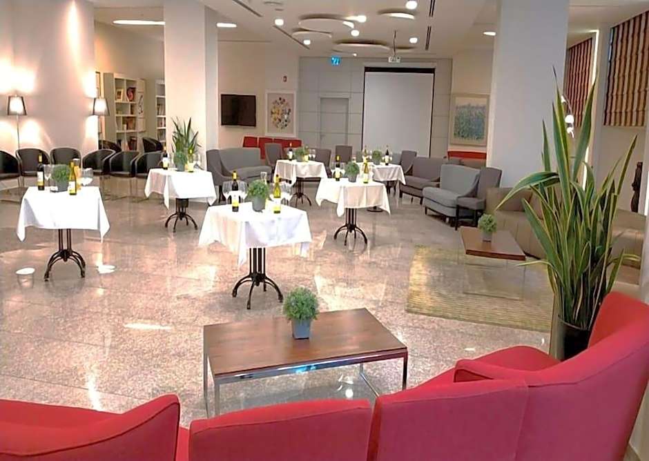 Benjamin Business Hotel