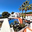 Hotel Village