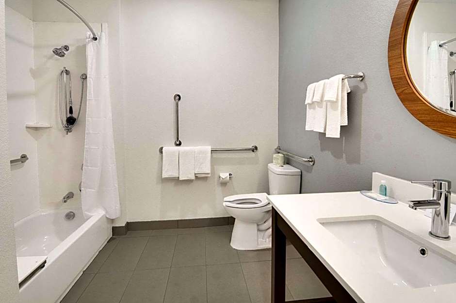 MainStay Suites Dallas Northwest - Irving
