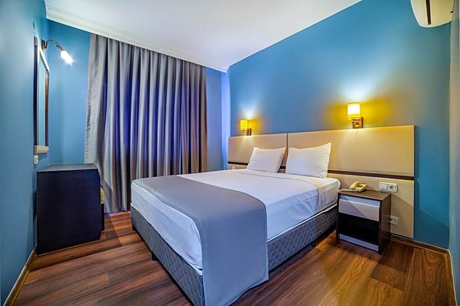 Royalisa City Apart Hotel