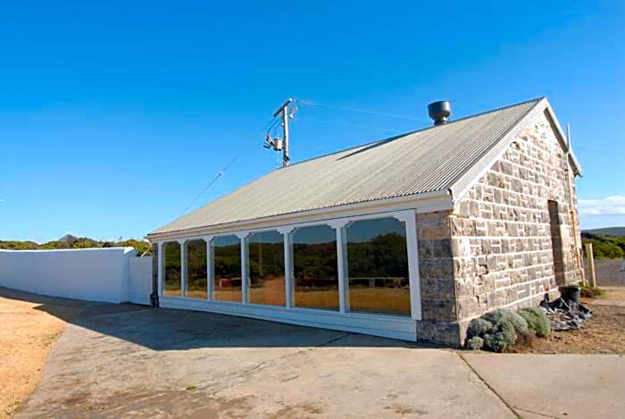 Cape Nelson Lighthouse