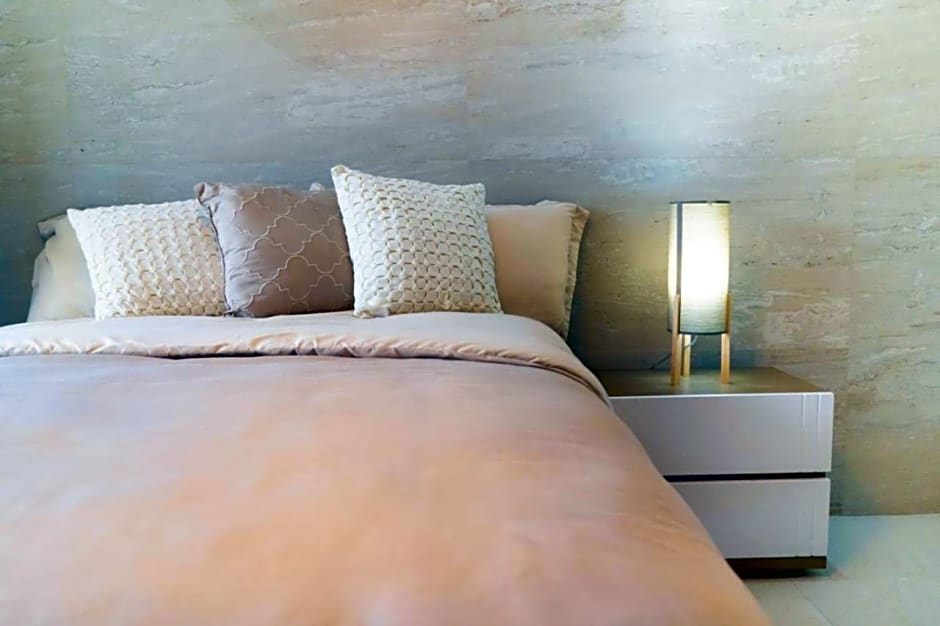ECONOSUITES FUNDIDORA