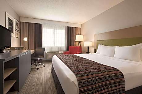 1 King Bed, Suite, Nonsmoking