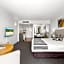 Central Cosmo Apartment Hotel