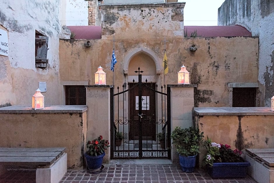 Harismari Cozy Hotel