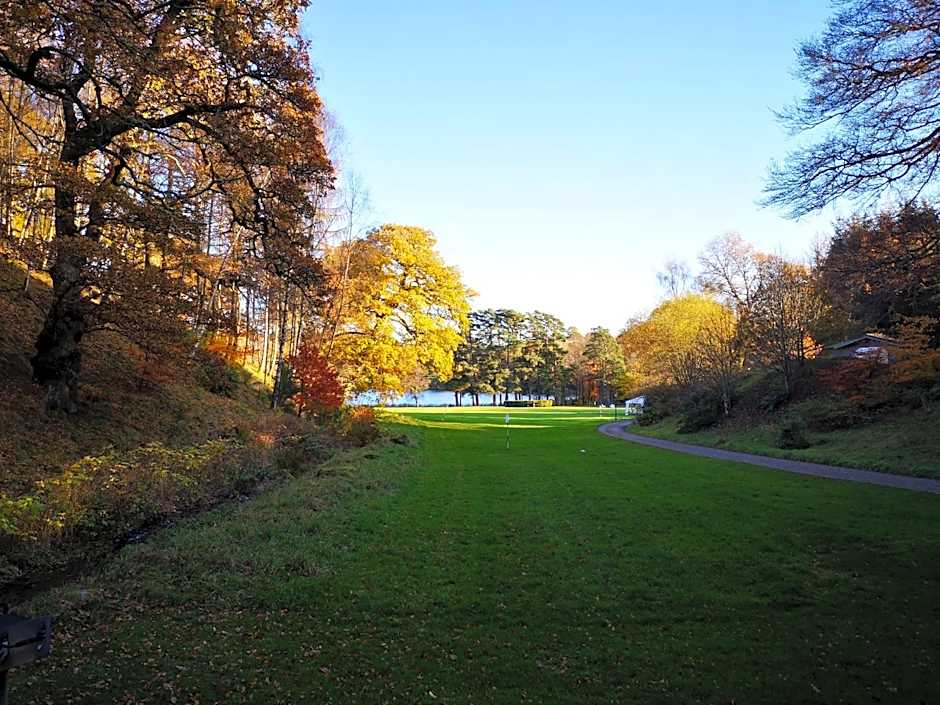 Loch Monzievaird Chalets