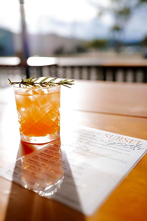 High Street Motor Inn