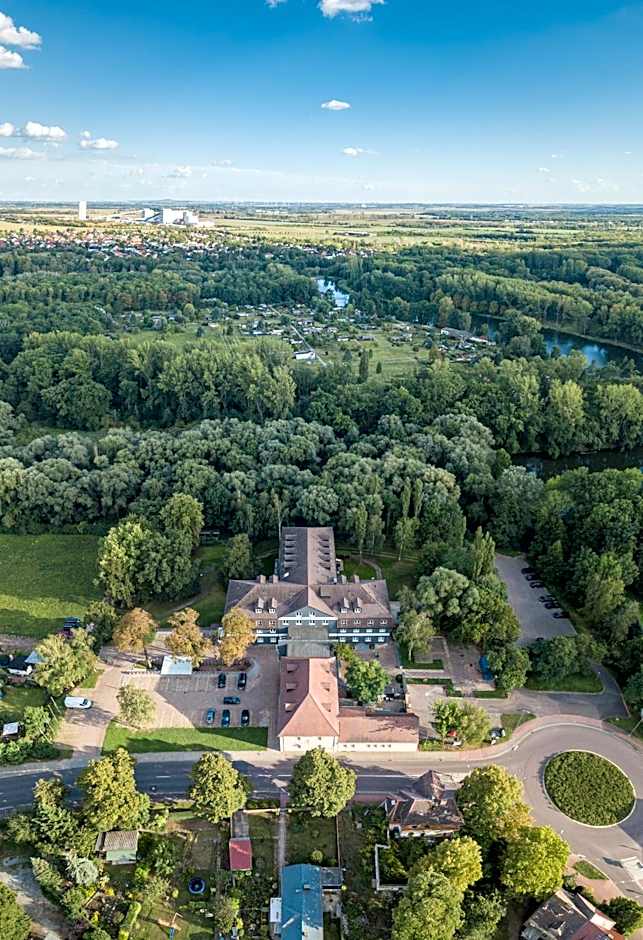 SL'otel im Parforcehaus