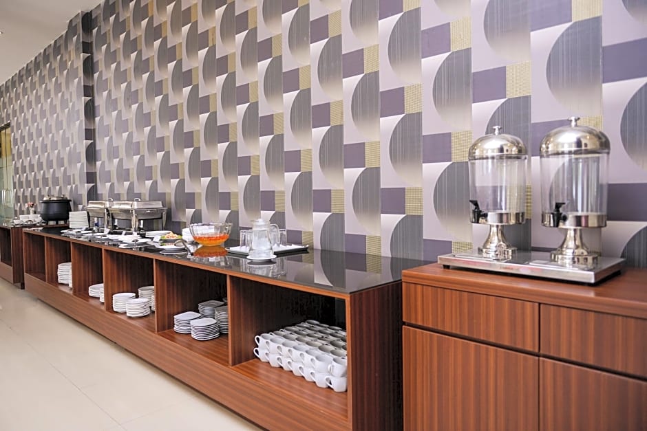 Midtown Xpress Sampit