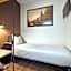 Quentin Museum Square Hotel