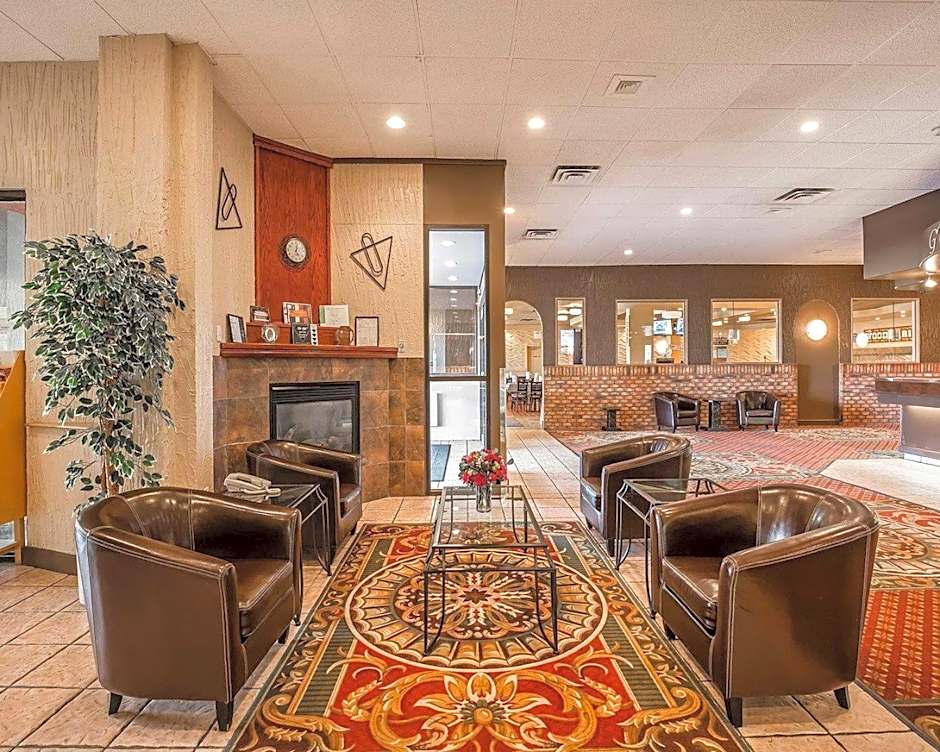 Quality Inn & Conference Centre Red Deer - 50th Avenue