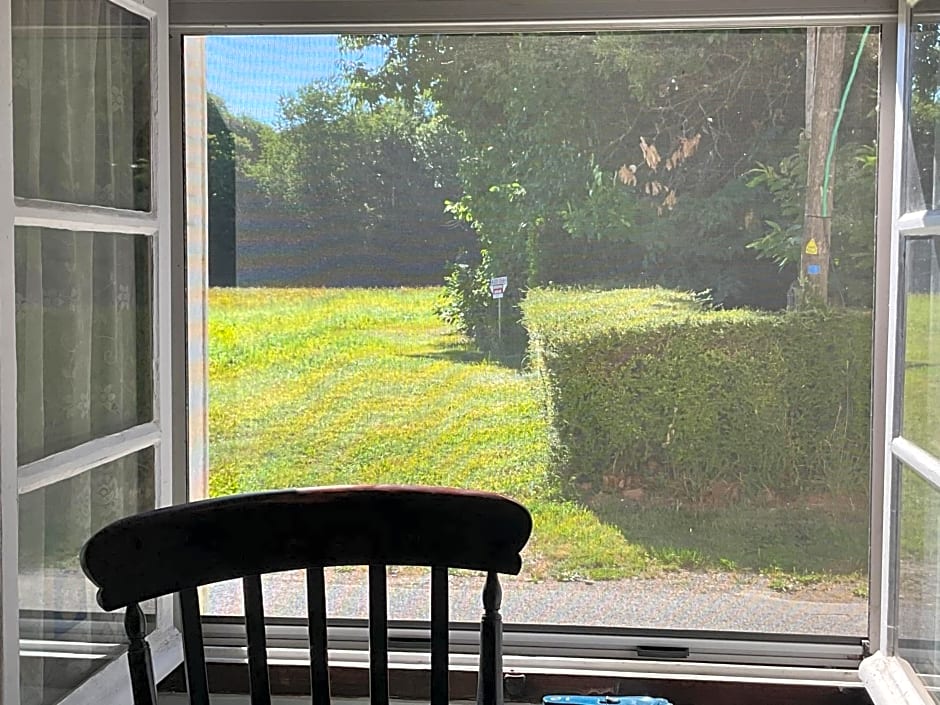 Le Jardin de Rose 24 FEUILLEBERT Romagne 86700