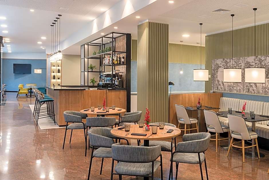 Hotel Elche Centro Affiliated by Meliá