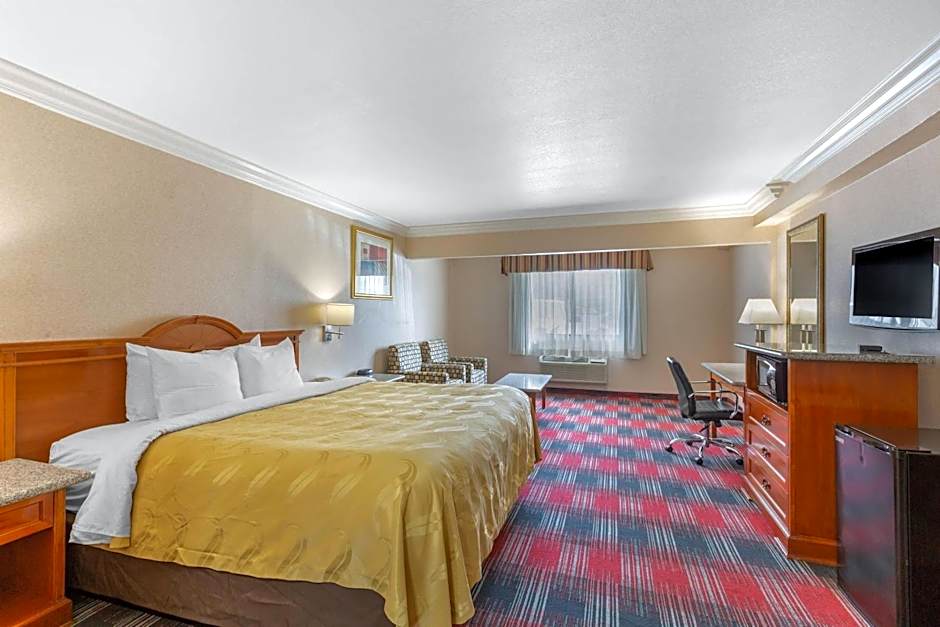 Quality Inn & Suites Oceanside