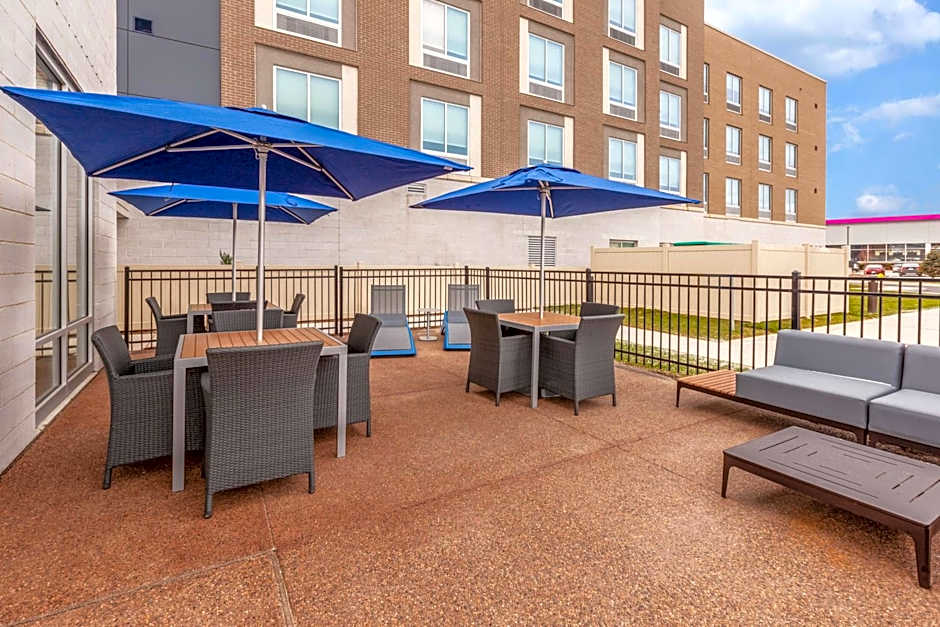 Hampton Inn By Hilton & Suites Bloomfield Hills Detroit