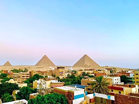 Eyad Pyramids view