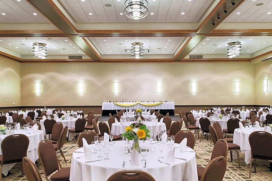 DoubleTree By Hilton Omaha Downtown