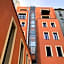 Art Apartments