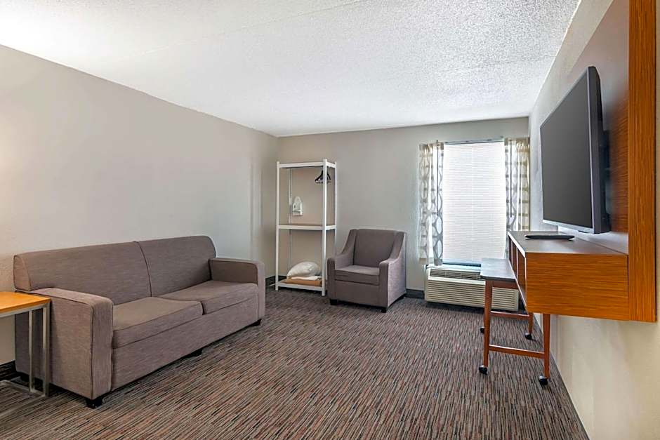 MainStay Suites Springfield IL