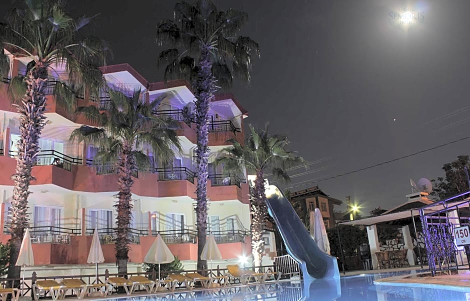 Semoris Hotel