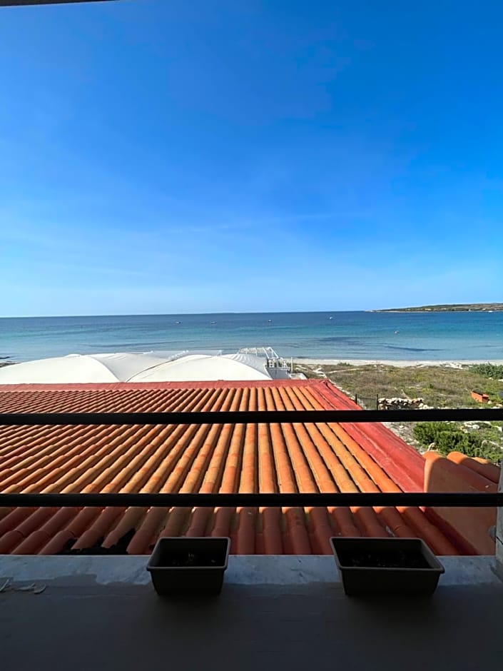Photo 1 of 10 of 1 Double Bed or 2 Beds, Sea View