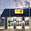 Super 8 by Wyndham Buffalo