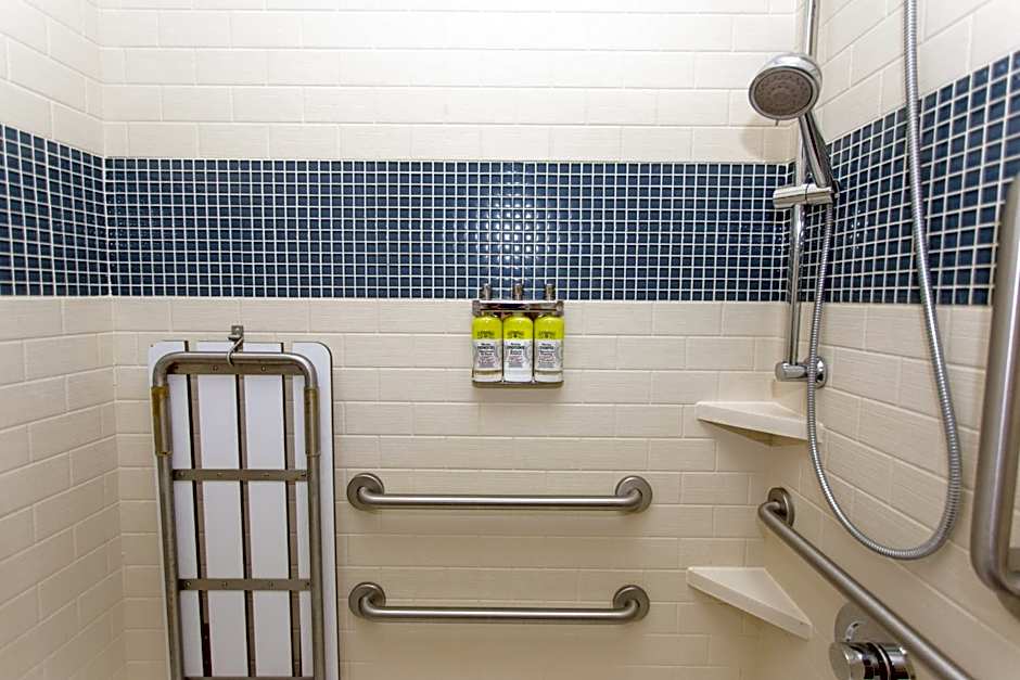 Staybridge Suites Davenport By IHG