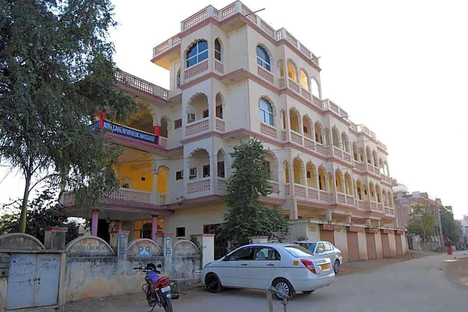Pushkar Lake Palace – Pushkar, GA