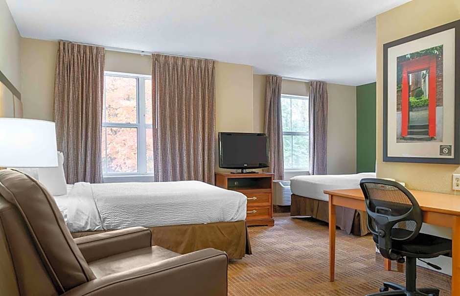 Extended Stay America Suites - Detroit - Novi - Orchard Hill Place
