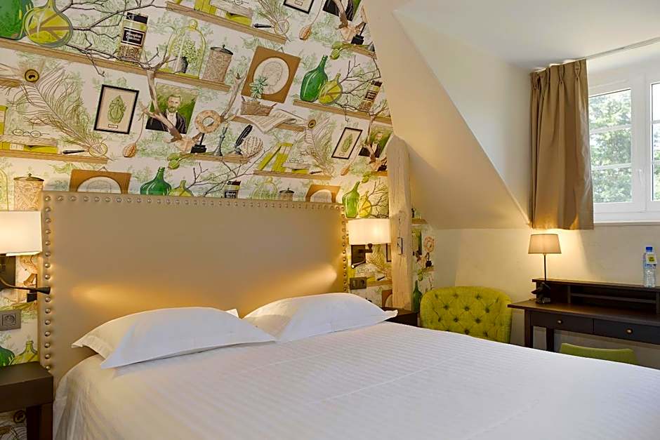 Logis Domaine De Valaudran