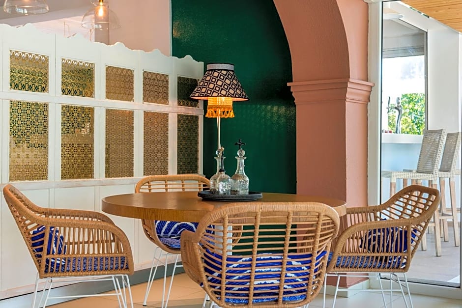 Sirocco Hotel-Adults only