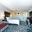 Orangewood Inn & Suites Kansas City Airport