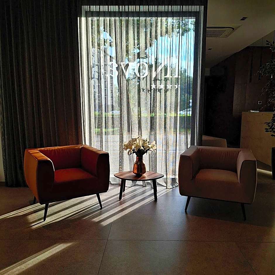 Hotel Inova