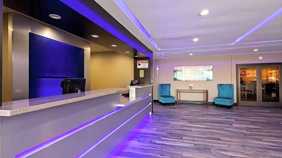 SureStay Plus Hotel by Best Western Point Richmond