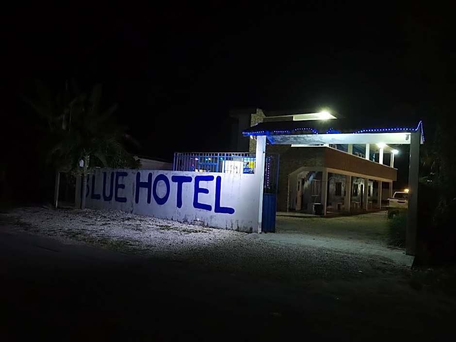 Blue Hotel