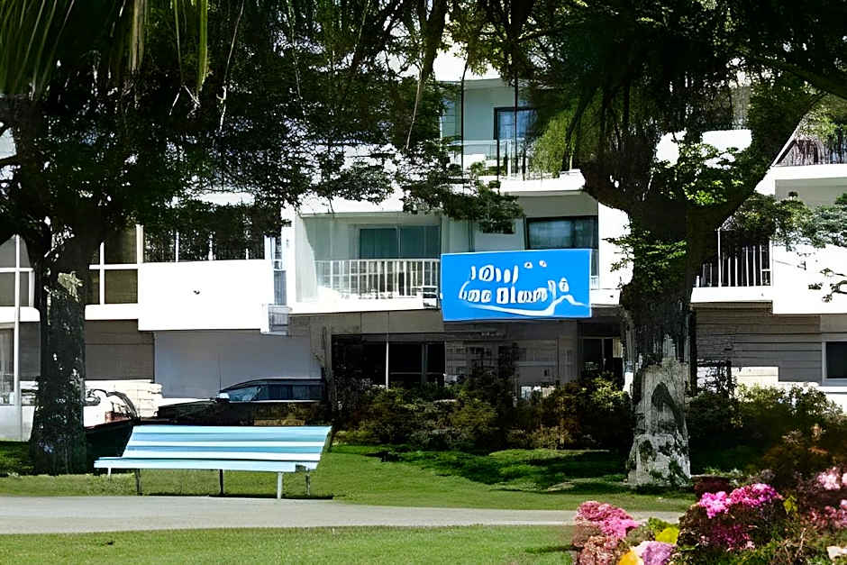 Logis Hotel Les Bleuets