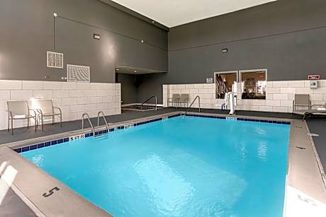 Baymont by Wyndham Bowling Green