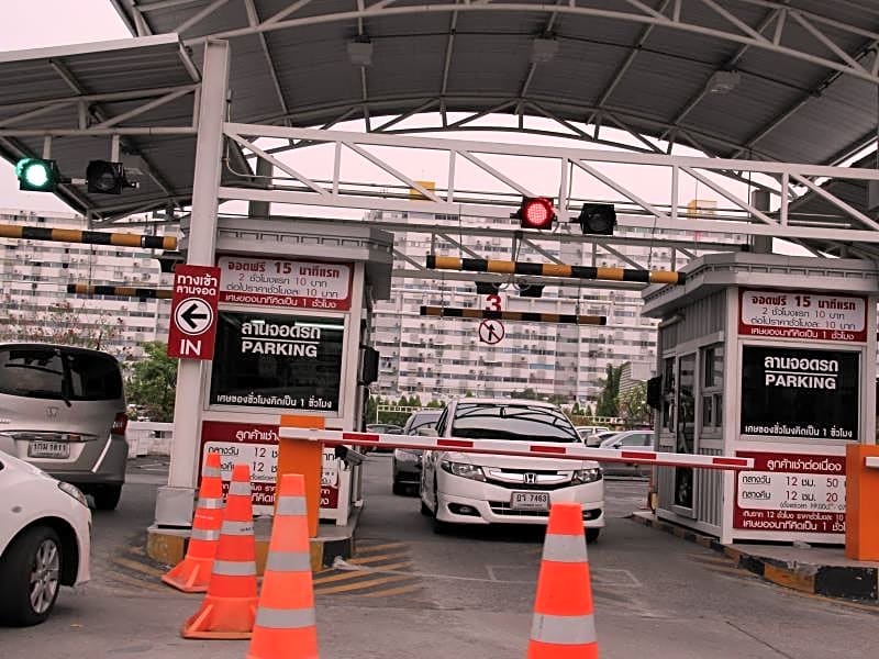 SK Muangthongthani Apartment