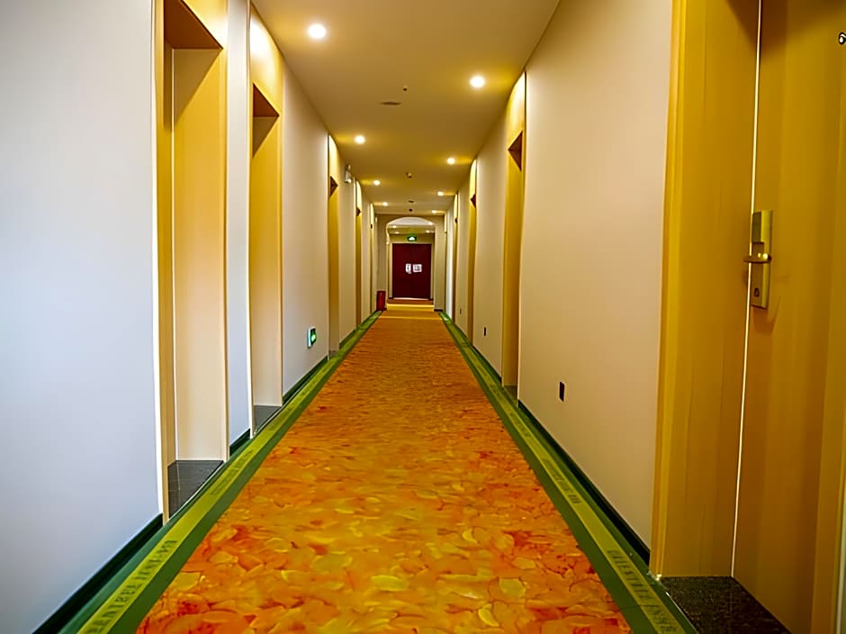 GreenTree Inn Zhengzhou Shangjie District Xuchang Road Express Hotel