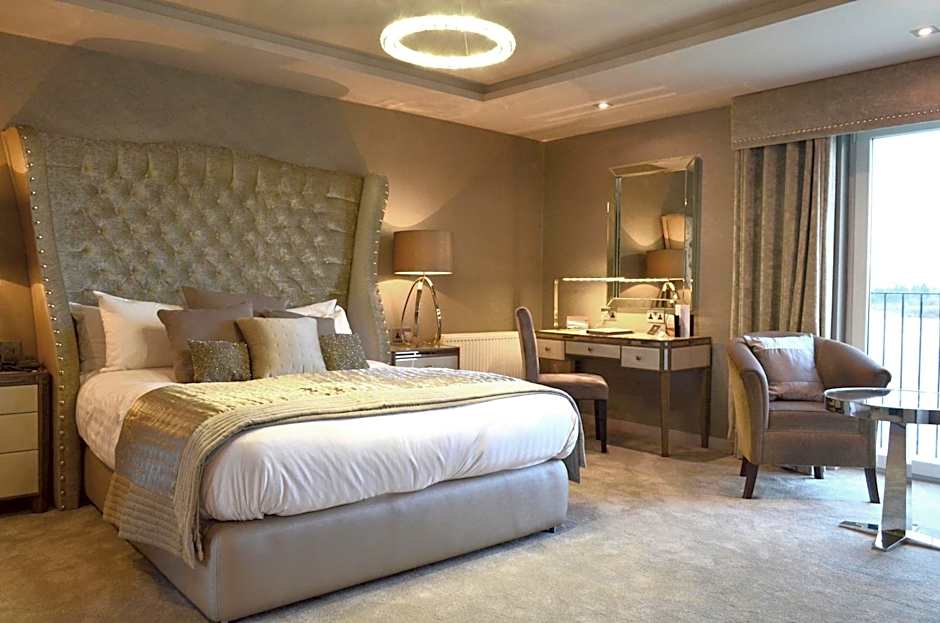 Lochside House Hotel & Spa