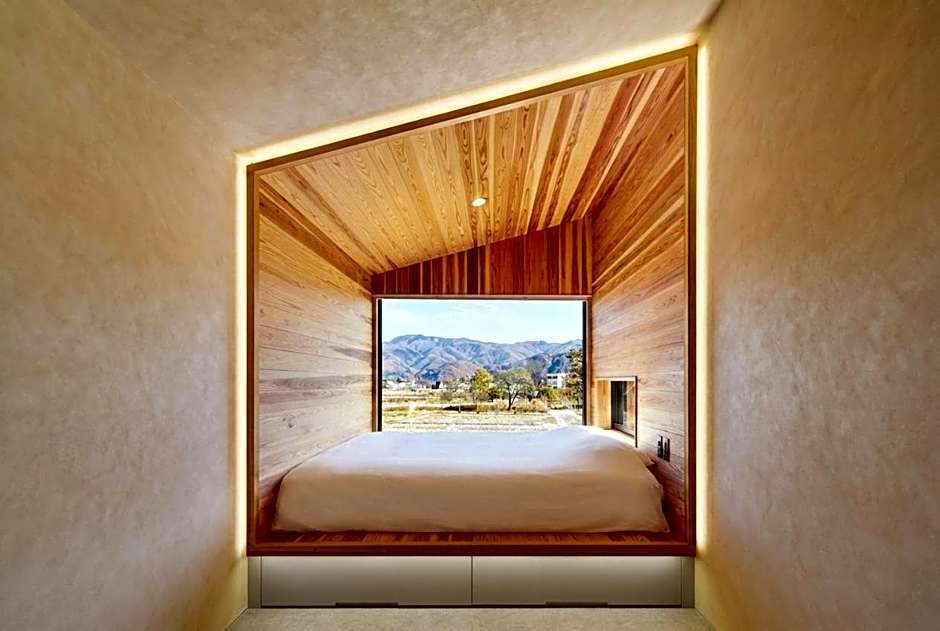 Reposer Hakuba Hotel and Offsite Villa
