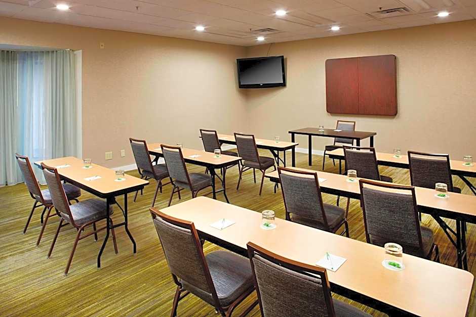 Courtyard by Marriott Lansing