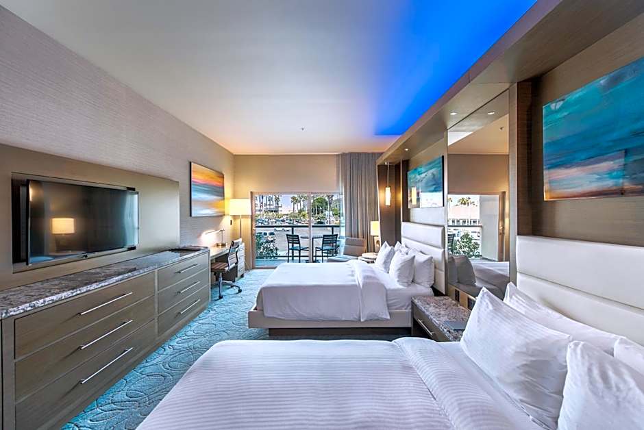 Photo 1 of 4 of Deluxe 2 Queen Beds, View, Balcony