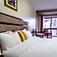 Hillside Plaza Hotel