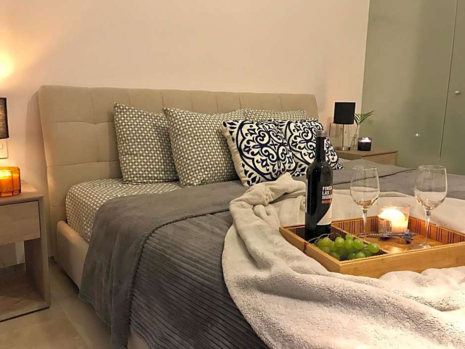 Luxury 5th Avenue Menesse 32
