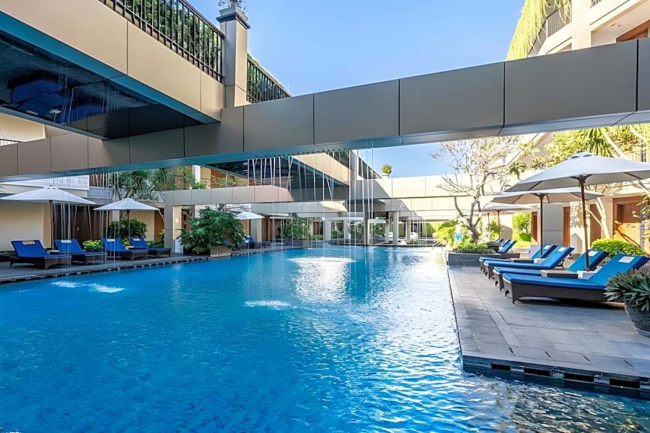 Vouk Hotel & Suites
