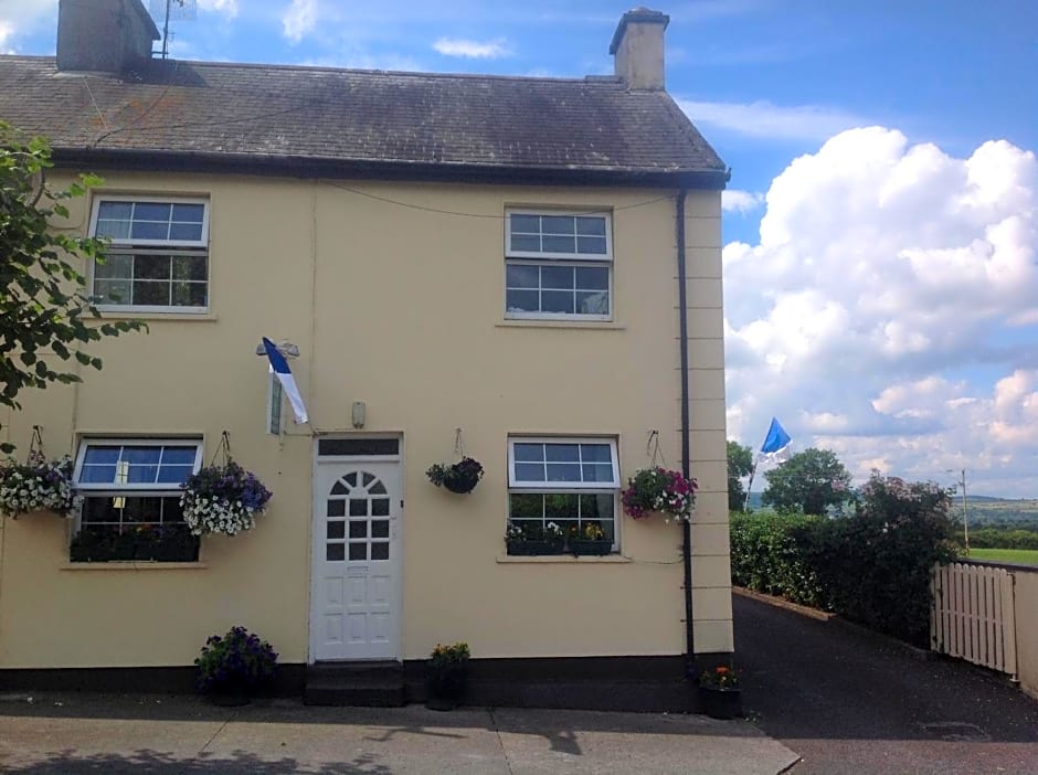 Hill View B&B Silvermines Buget Accomodation — 10 fotoğraftan 1. fotoğraf